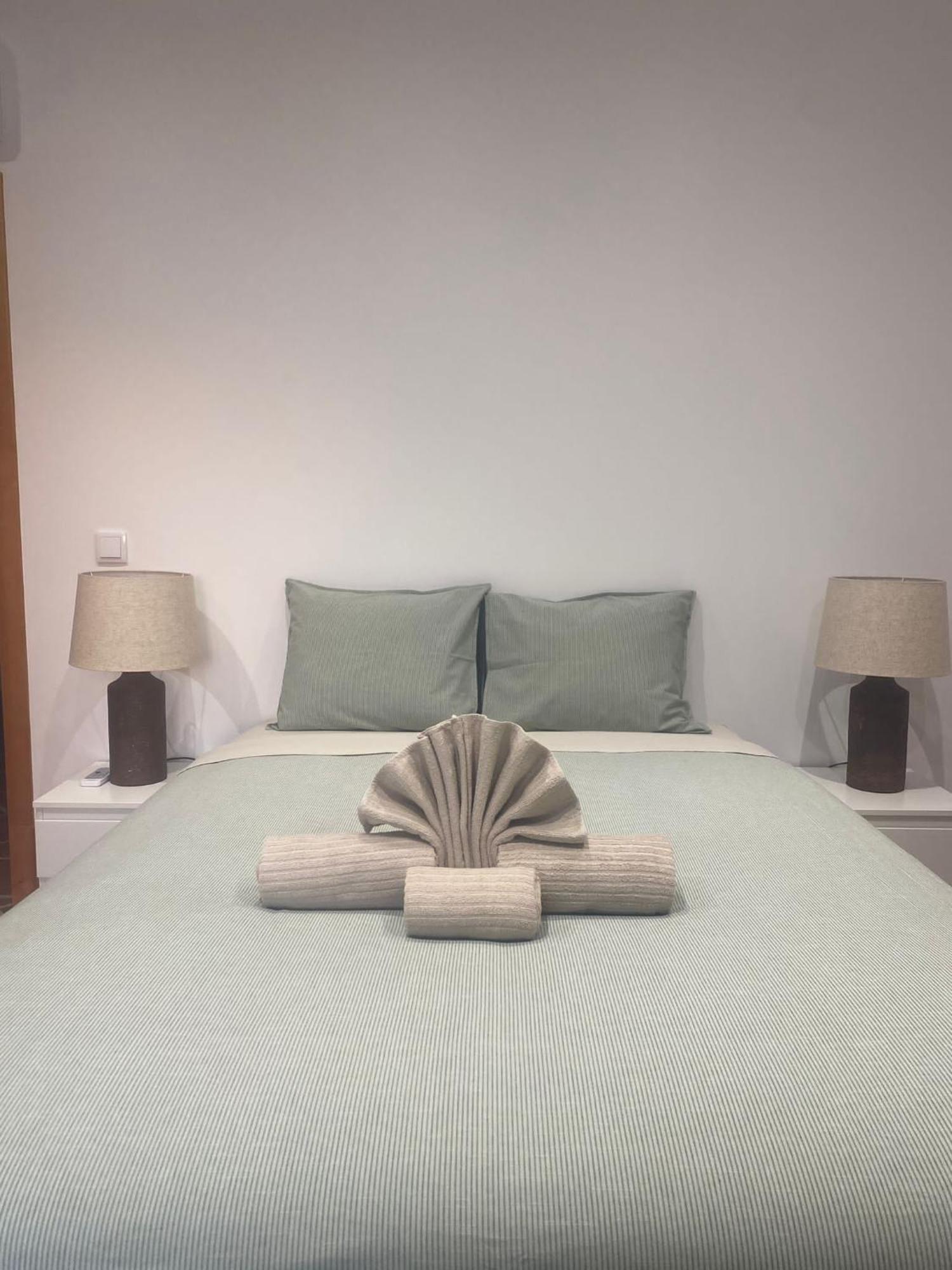 Affittacamere Montum Farm Living Melides Esterno foto