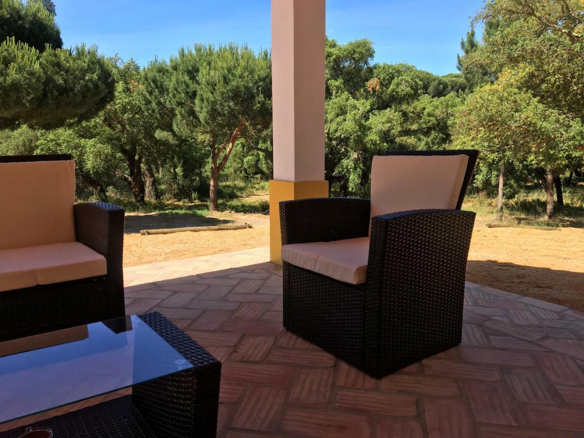 Affittacamere Montum Farm Living Melides Esterno foto
